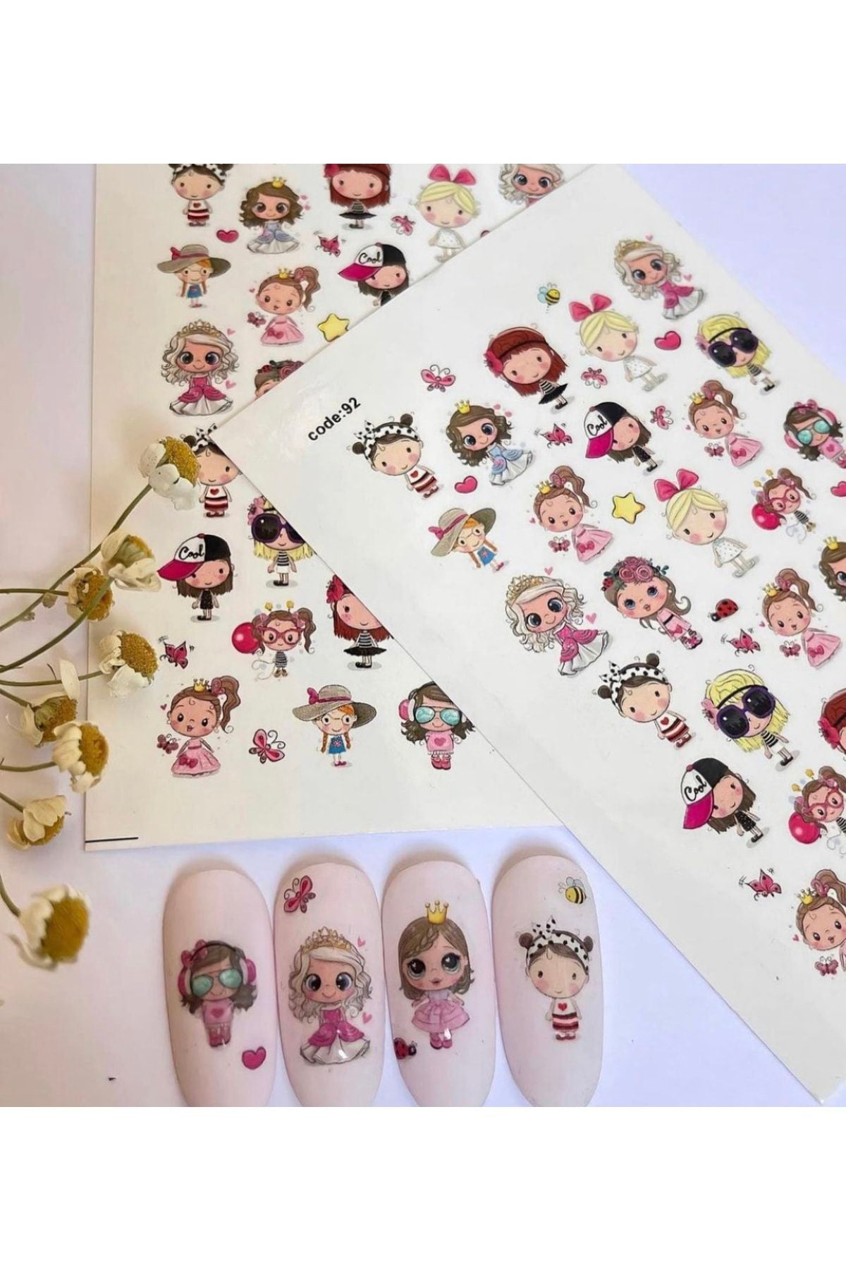 Tatlı Kızlar Desenli Tırnak Dövmesi Tırnak Tattoo Nail Art Tırnak Sticker