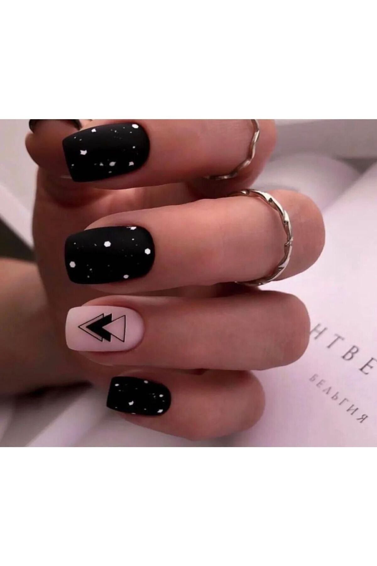 Siyah Beyaz Altın Üçgen Desenli Tırnak Dövmesi Tırnak Tattoo Nail Art Tırnak Sticker