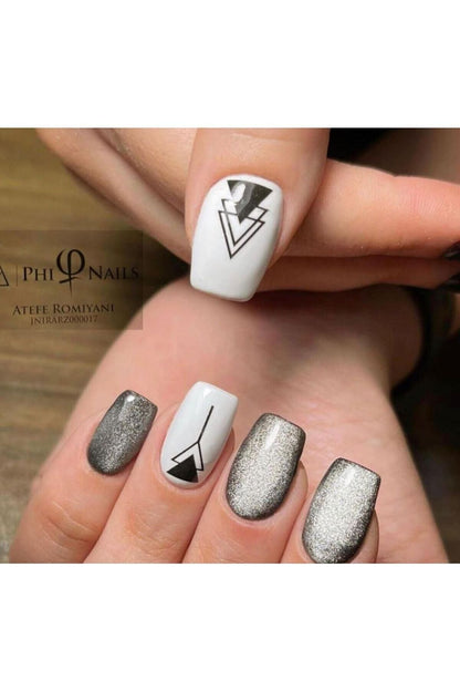 Siyah Beyaz Altın Üçgen Desenli Tırnak Dövmesi Tırnak Tattoo Nail Art Tırnak Sticker